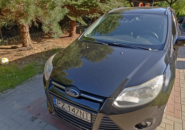 Ford Focus cena 16500 przebieg: 377571, rok produkcji 2011 z Wieruszów małe 121